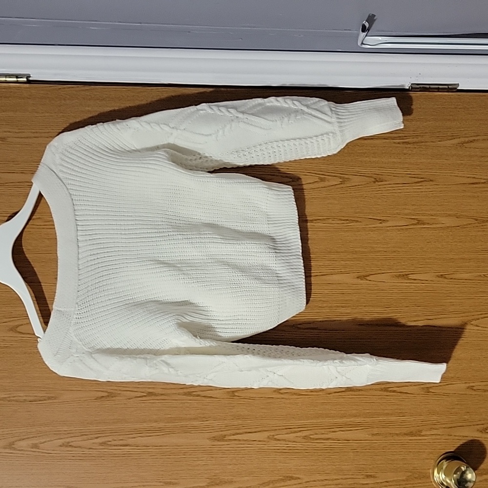 Sweater - Picture 2 of 3